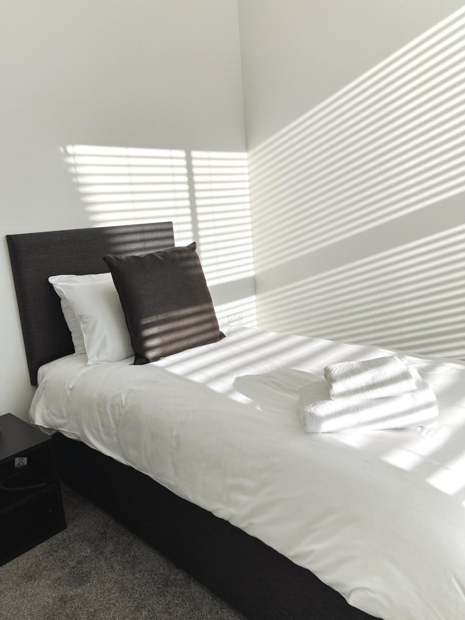 Ascot House Apartments 彼得伯勒 外观 照片